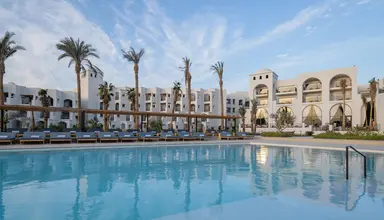 Serry Beach Resort