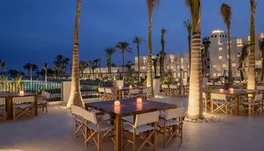 Serry Beach Resort