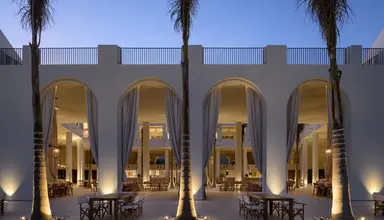 Serry Beach Resort