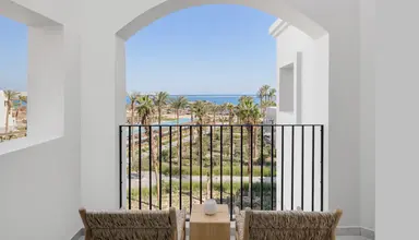 Serry Beach Resort