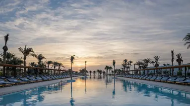 Serry Beach Resort