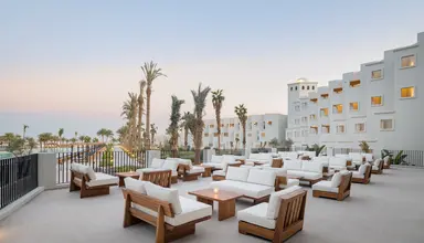 Serry Beach Resort