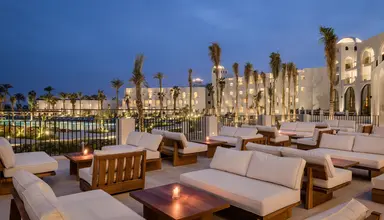 Serry Beach Resort