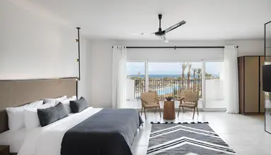 Serry Beach Resort