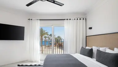 Serry Beach Resort