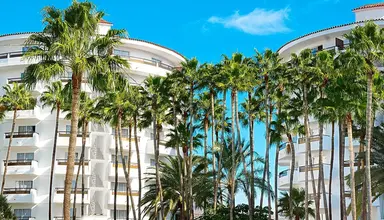 Servatur Waikiki