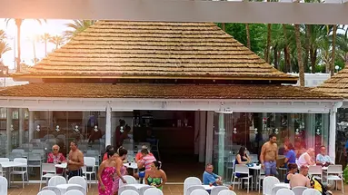 Servatur Waikiki