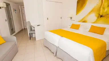 Servatur Waikiki