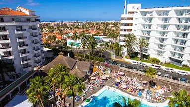 Servatur Waikiki