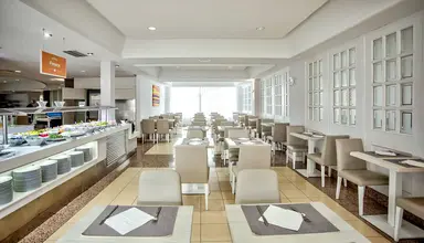 Servatur Waikiki