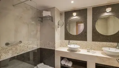 Sesimbra Oceanfront
