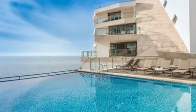 Sesimbra Oceanfront