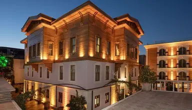 Seven Hills Palace