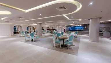 Seven Seas Jolie Bay