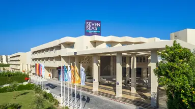 Seven Seas Jolie Bay