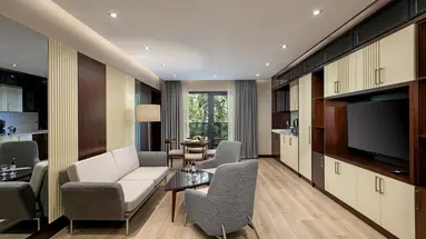 Seven Seas Life