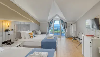 Seven Seas Palmeras Bay