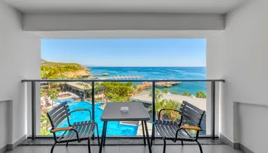 Seven Seas Palmeras Bay