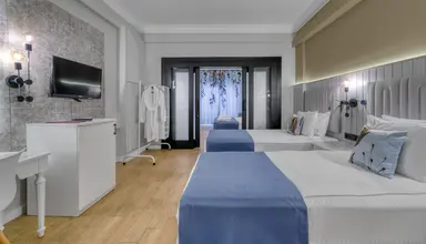 Seven Seas Palmeras Bay