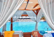 Sey Beach & Spa