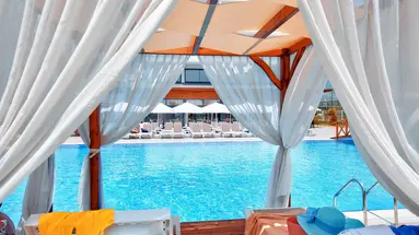 Sey Beach & Spa