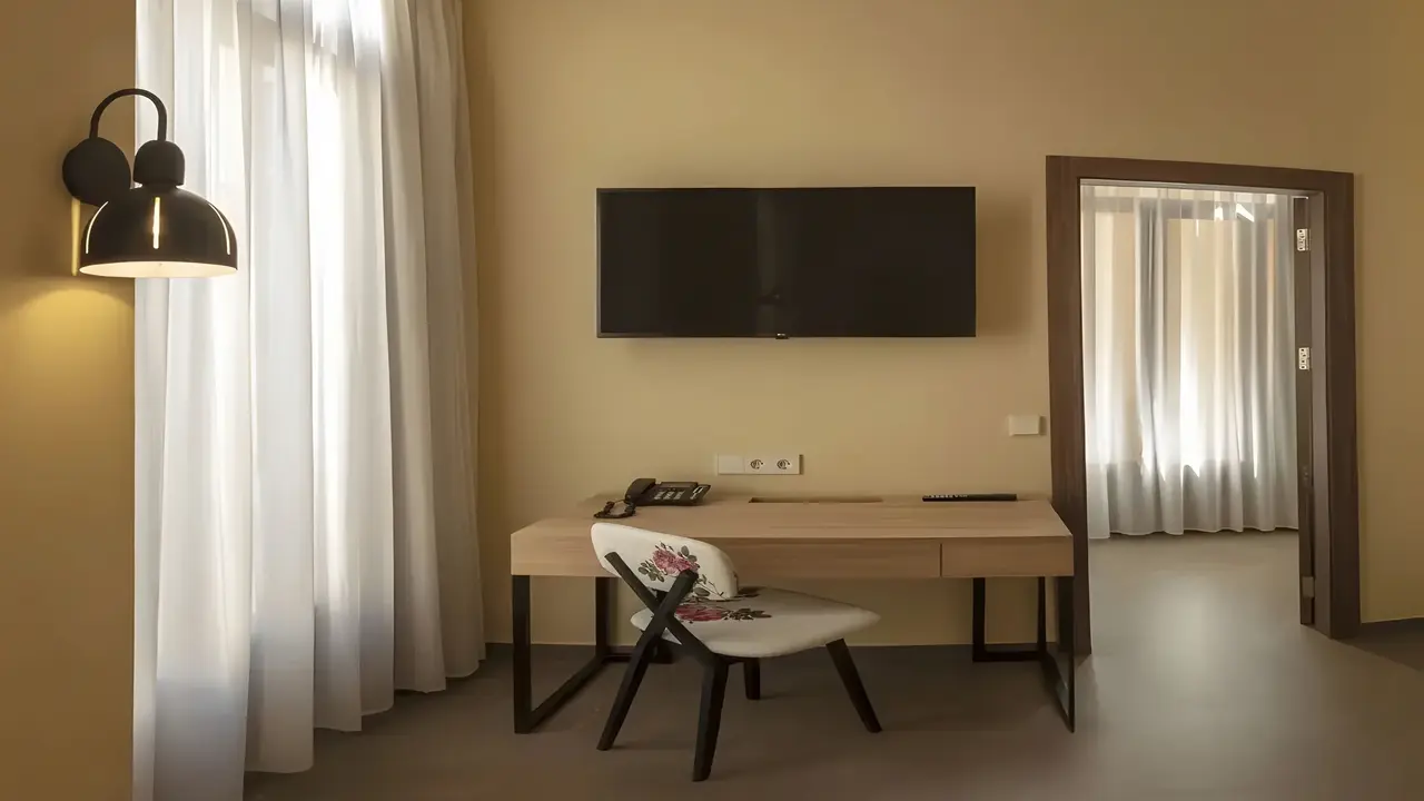 SH Suite Palace