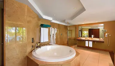 Shandrani Resort & Spa Beachcomber