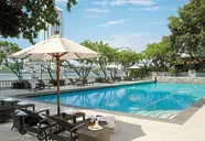 Shangri - La (Bangkok)