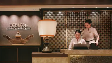 Shangri - La (Bangkok)