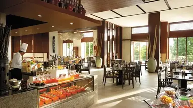 Shangri - La Boracay Resort