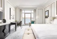 Shangri - La Bosphorus