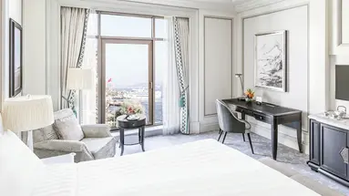 Shangri - La Bosphorus