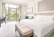 Shangri - La Bosphorus