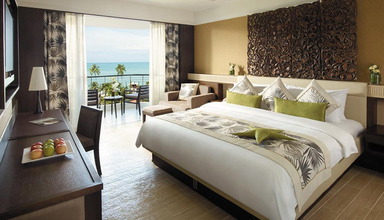 Shangri - La Golden Sands Resort