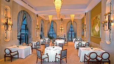 Shangri - La Qaryat Al Beri