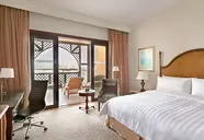 Shangri - La Qaryat Al Beri