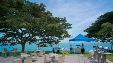 Shangri-la's Rasa Sentosa Resort & Spa