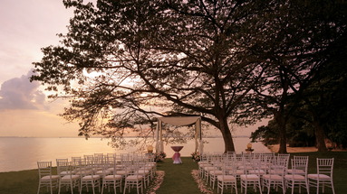 Shangri-la's Rasa Sentosa Resort & Spa