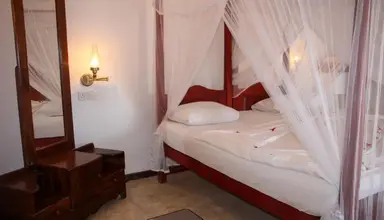 Shanthi Beach Resort