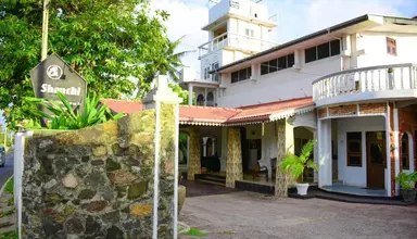 Shanthi Beach Resort