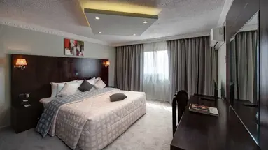 Sharjah Carlton