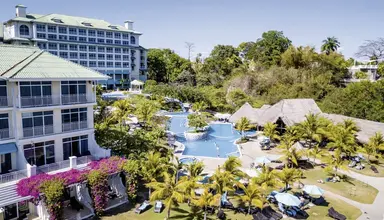 Sheraton Bijao Beach Resort