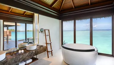 Sheraton Maldives Full Moon Resort & Spa