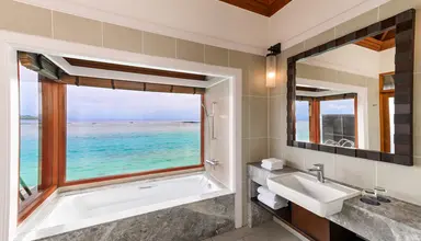 Sheraton Maldives Full Moon Resort & Spa