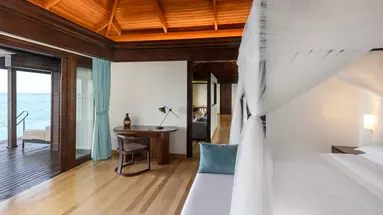 Sheraton Maldives Full Moon Resort & Spa