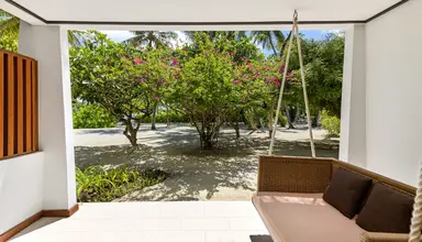 Sheraton Maldives Full Moon Resort & Spa