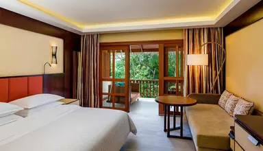 Sheraton Maldives Full Moon Resort & Spa