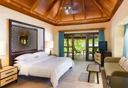 Sheraton Maldives Full Moon Resort & Spa