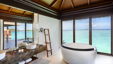 Sheraton Maldives Full Moon Resort & Spa