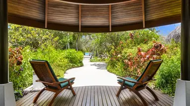 Sheraton Maldives Full Moon Resort & Spa
